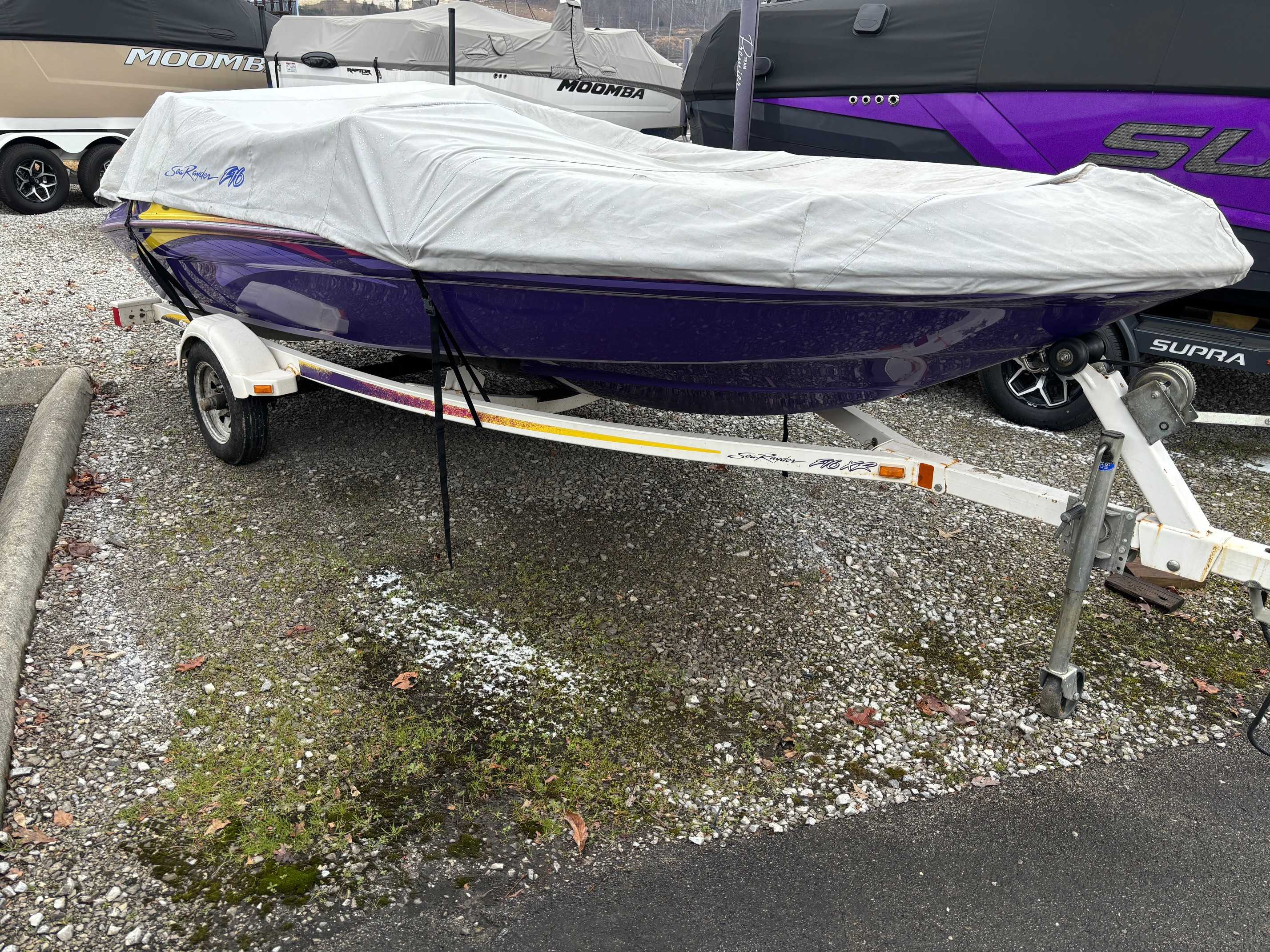 1998 Sea Ray Sea Rayder - Image 1