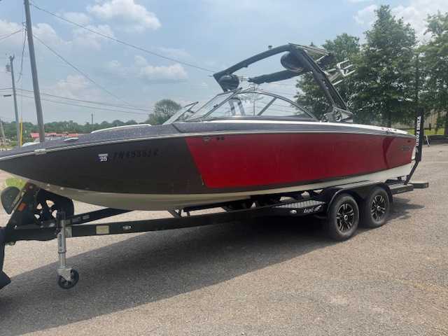 2018 Tige R22 - Image 1