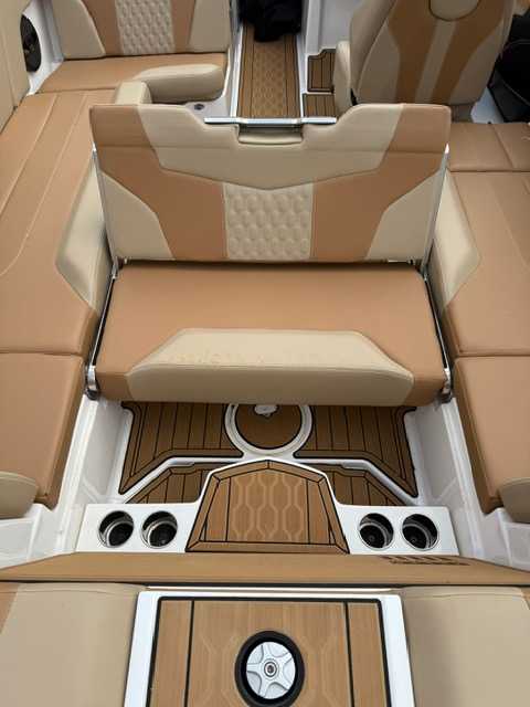 2023 Mastercraft XT23 Premium Advance - Image 25