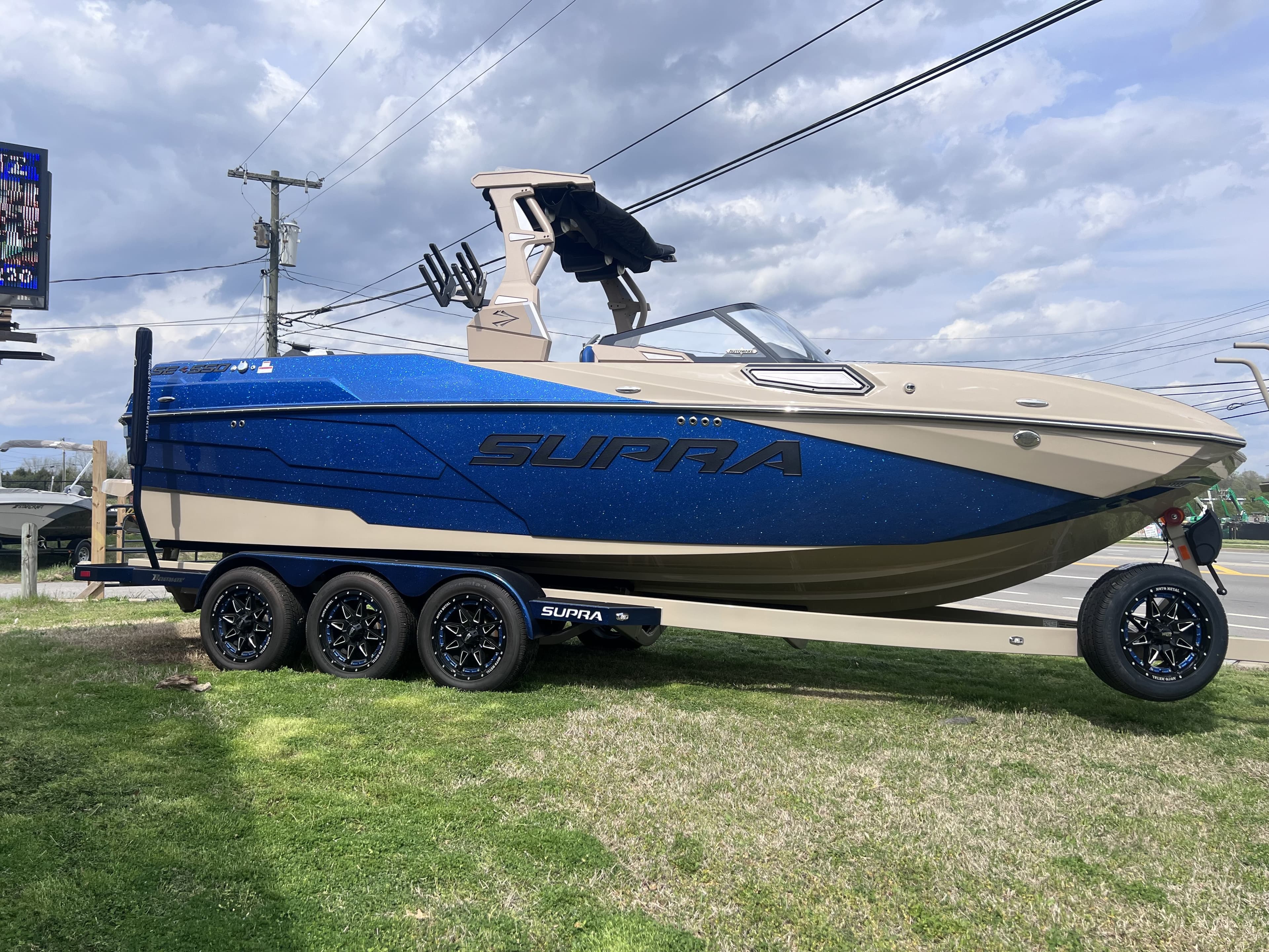 2023 Supra SE550 - Image 1