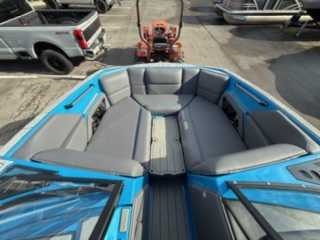 2026 Moomba Max - Image 13