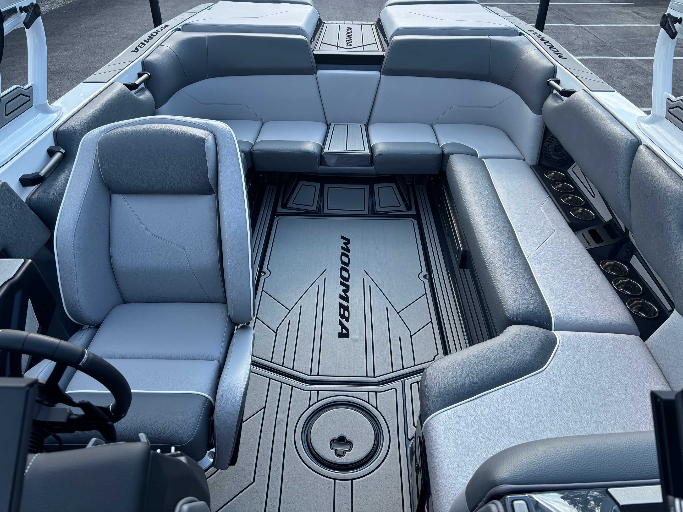2027 Moomba Max - Image 14