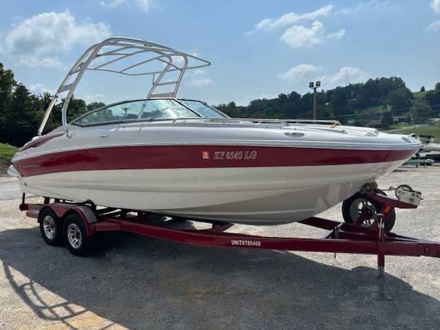 Crownline 262EX