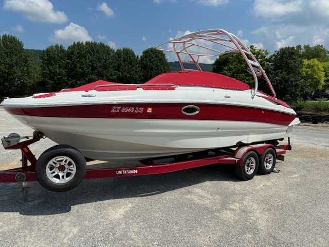 Crownline 262EX