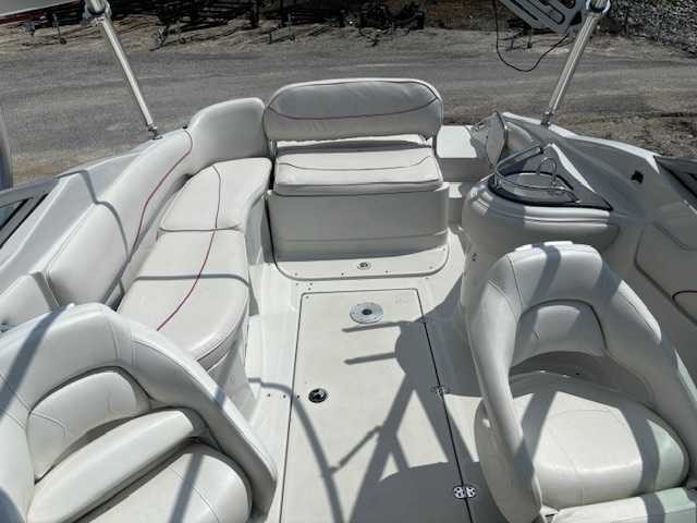 Crownline 262EX