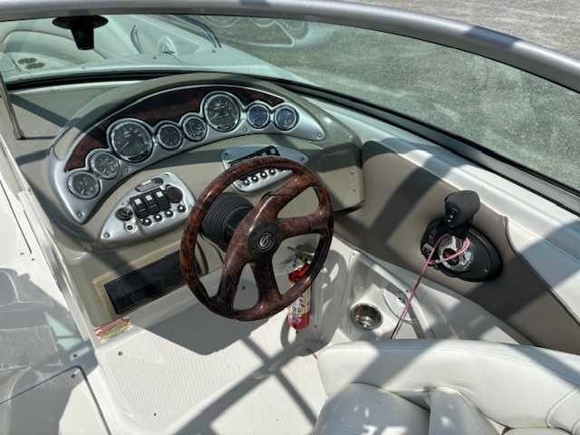 Crownline 262EX