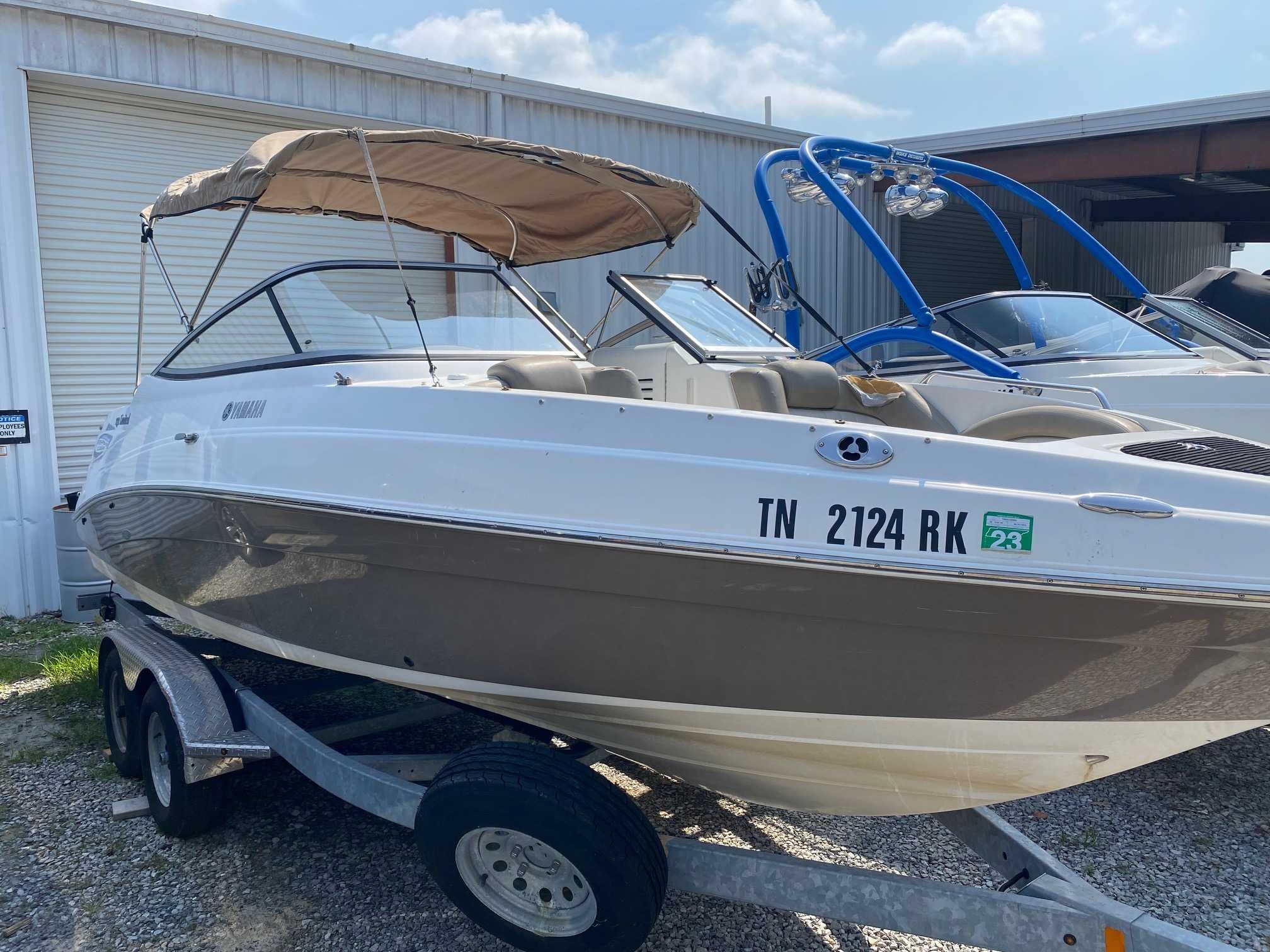 Yamaha 232 Limited