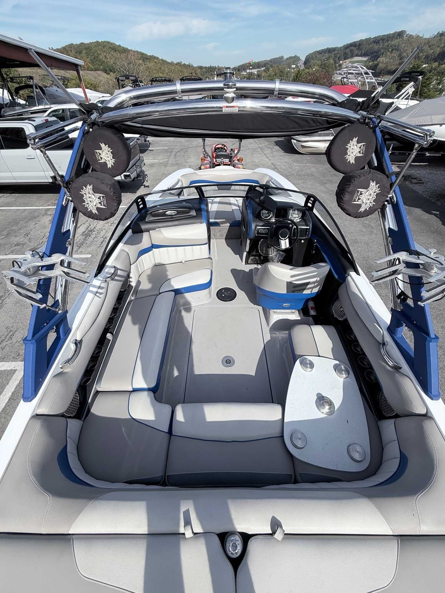 Malibu 22 MXZ