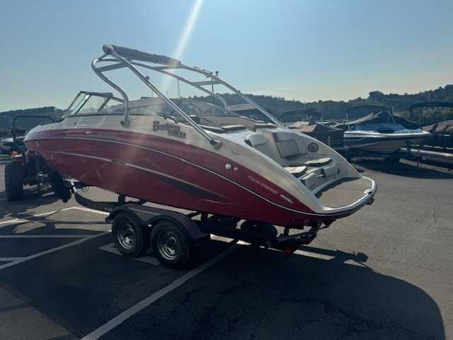 Yamaha 242 Limited S