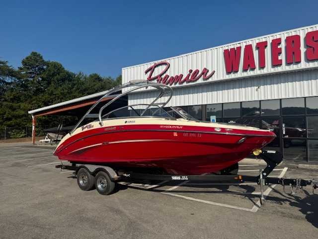 Yamaha 242 Limited S