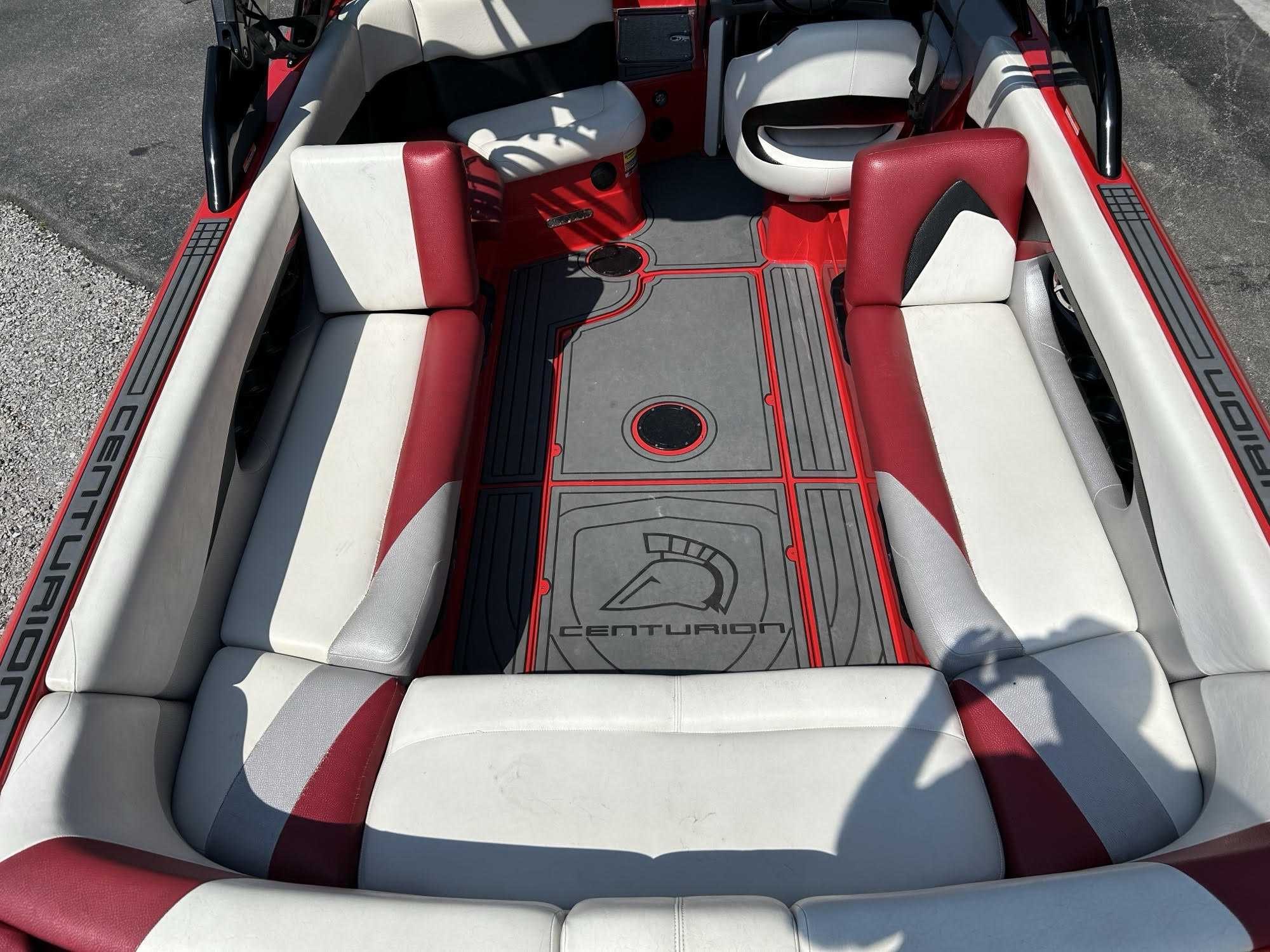 Centurion FS44 Enzo