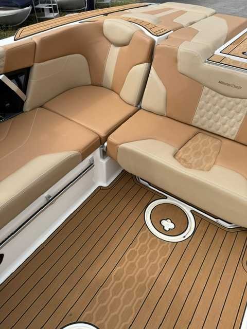 MasterCraft XT23 Premium Advance