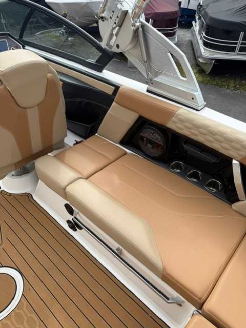 MasterCraft XT23 Premium Advance