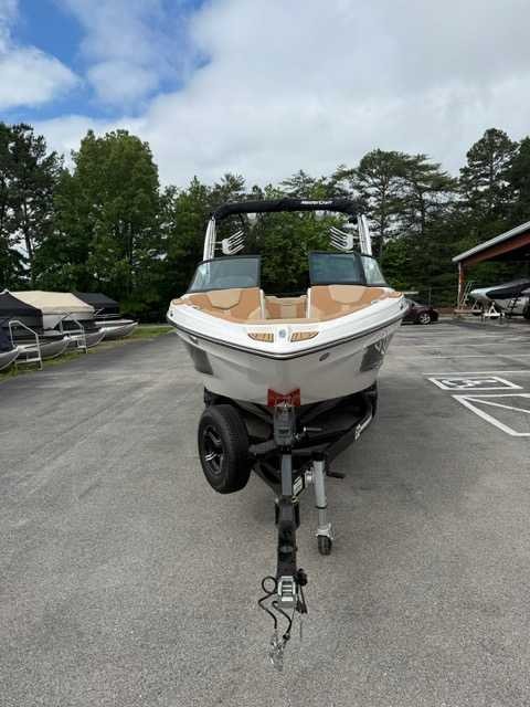 MasterCraft XT23 Premium Advance