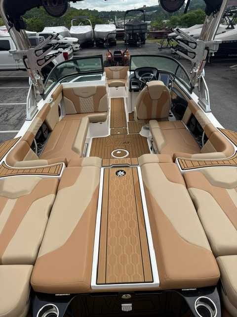 MasterCraft XT23 Premium Advance
