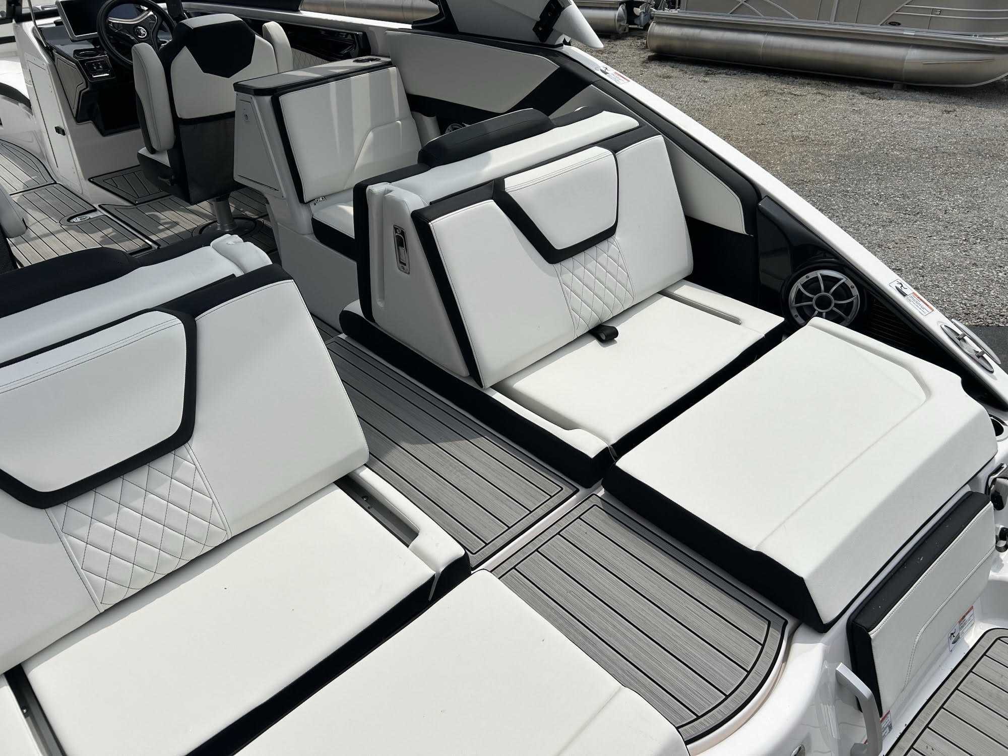 Yamaha Boats 252 SD