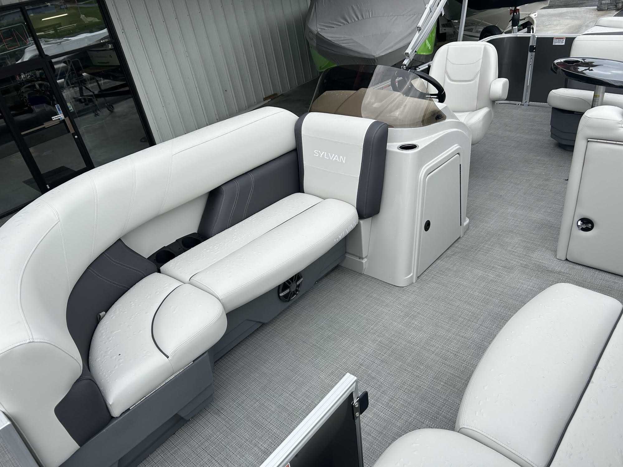 Sylvan 820 Crs
