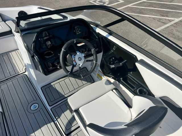 Yamaha Boats 195 S