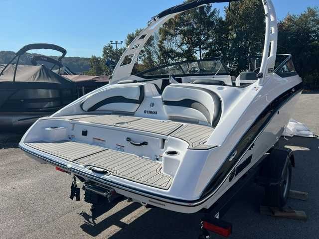 Yamaha Boats 195 S