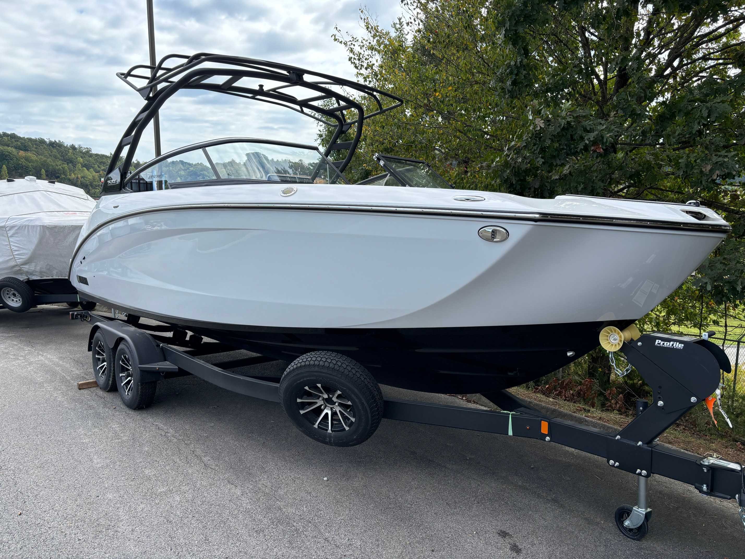 Yamaha Boats 252 SE