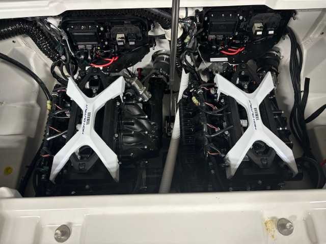 Yamaha Boats AR250