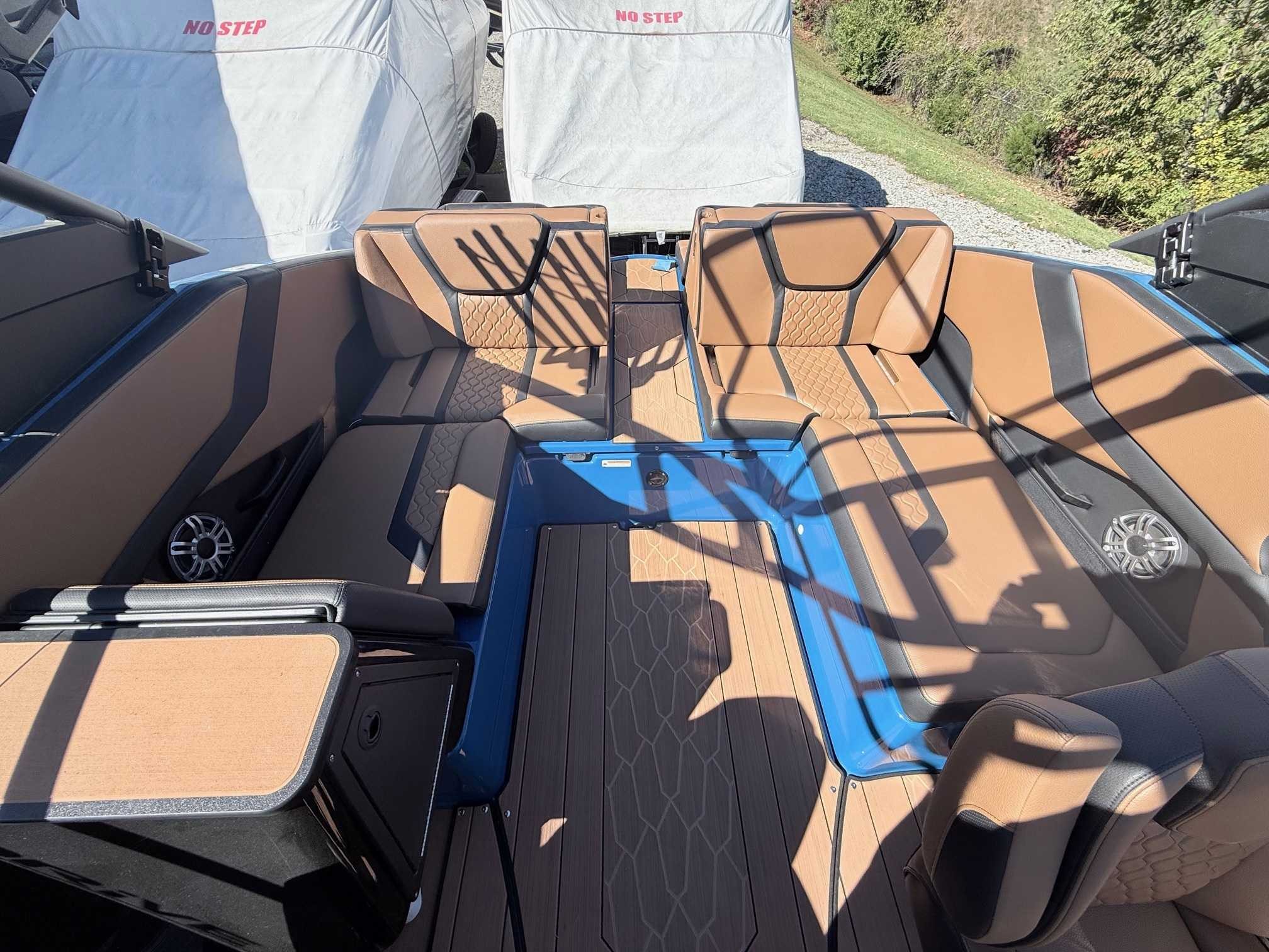 Yamaha Boats 255XD