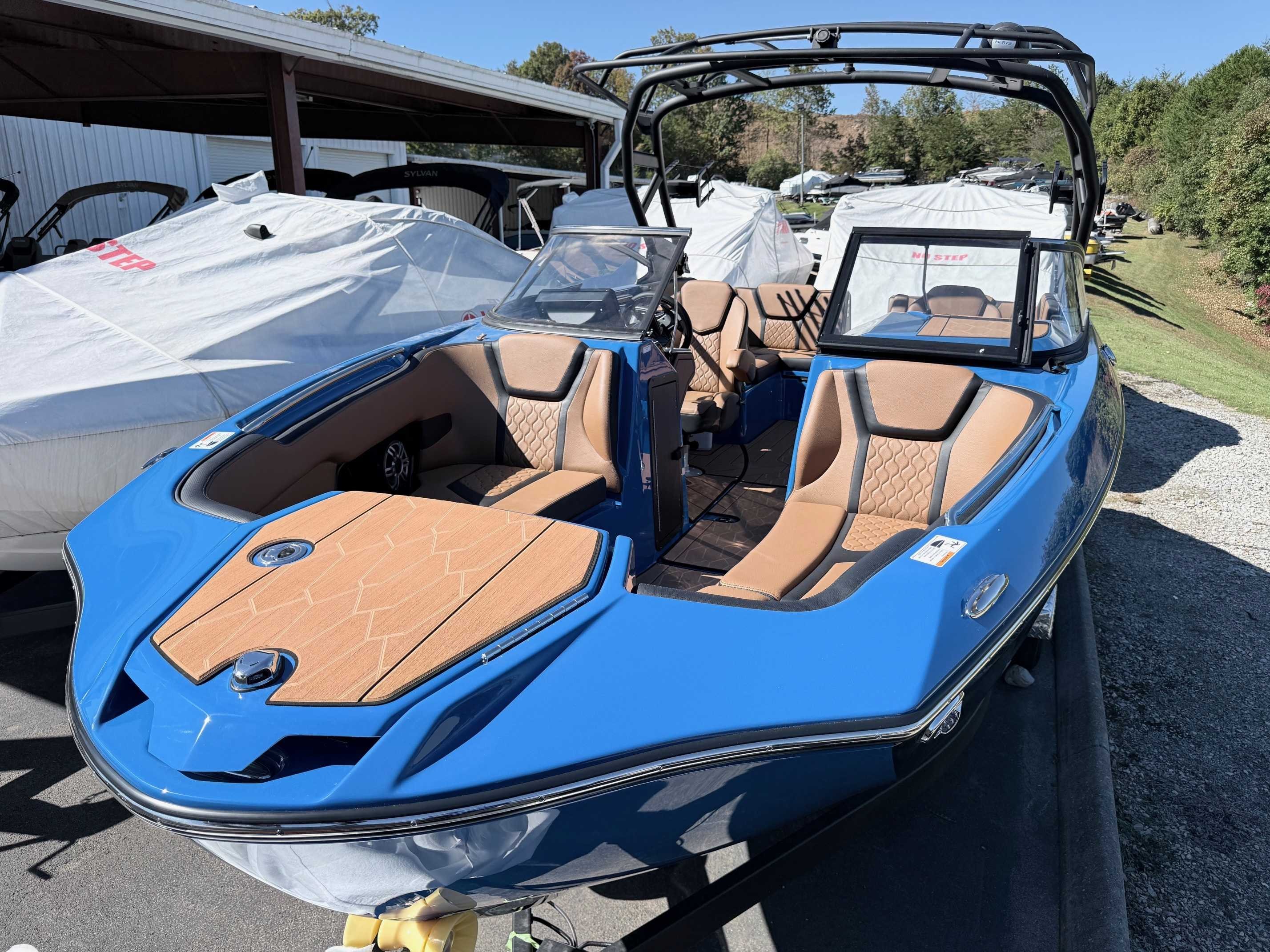 Yamaha Boats 255XD