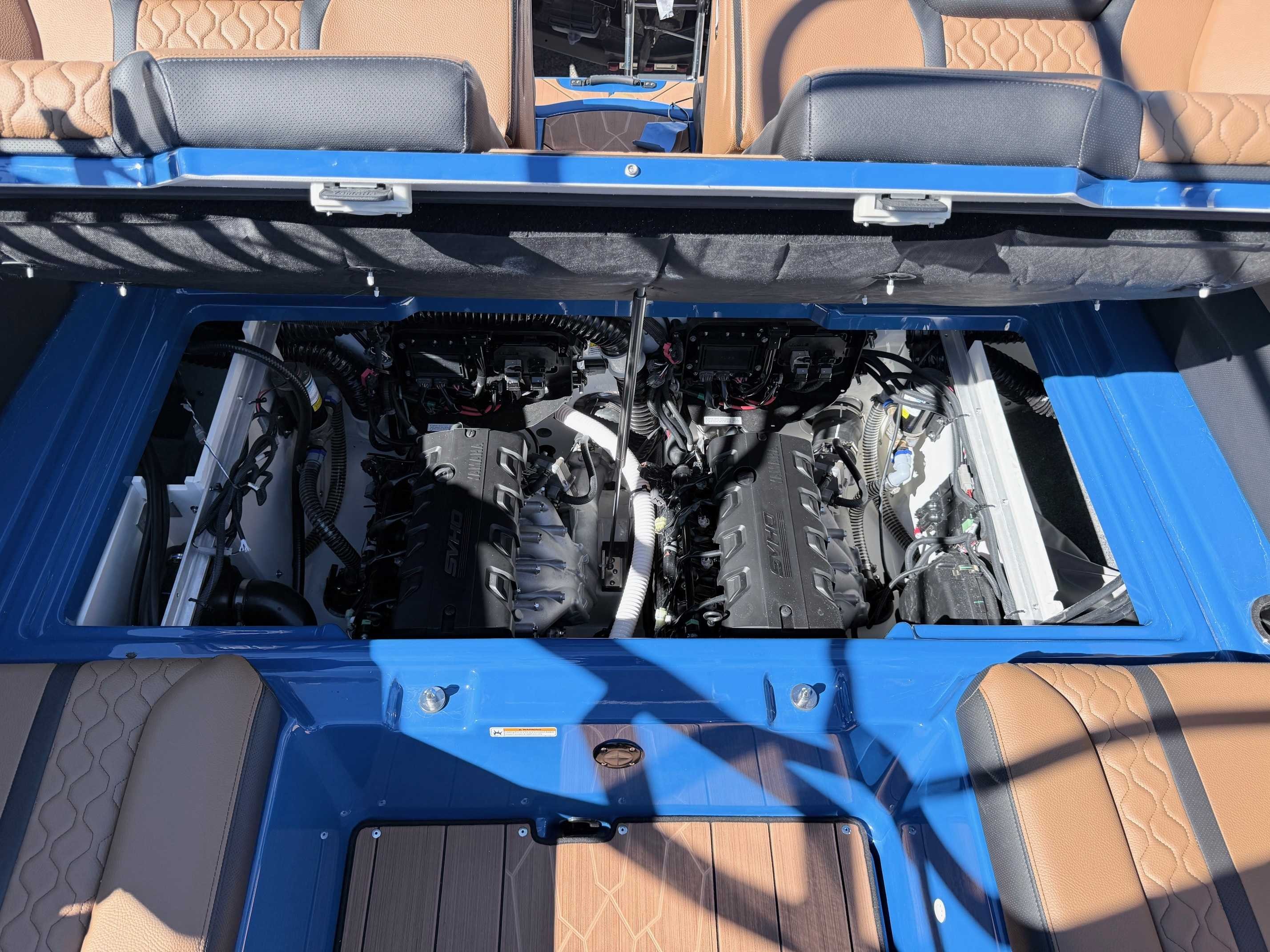 Yamaha Boats 255XD