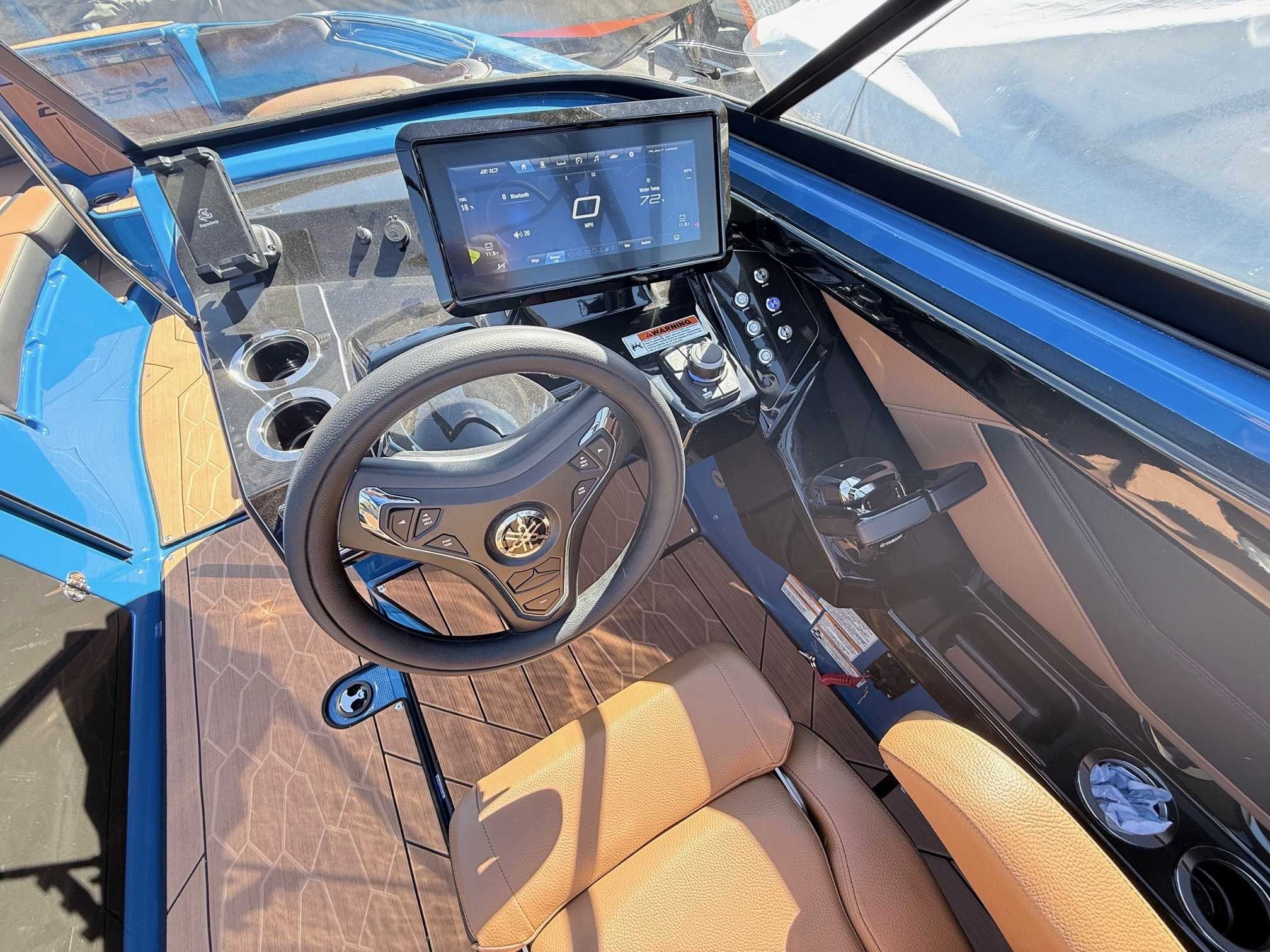 Yamaha Boats 255XD