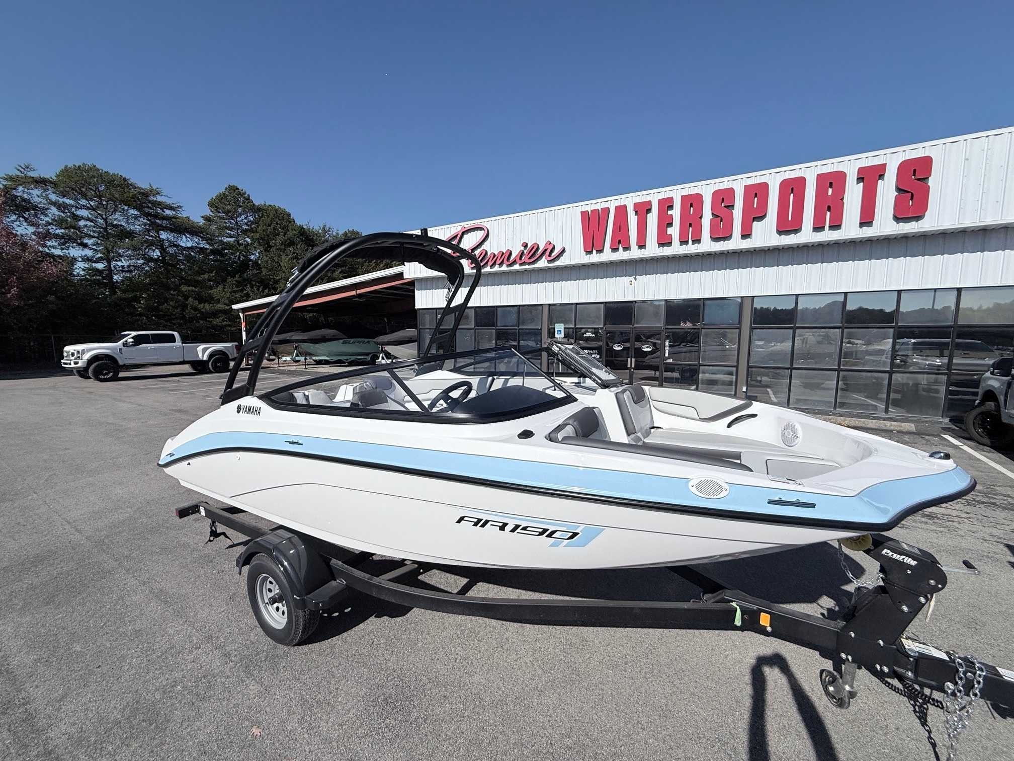 Yamaha Boats AR190