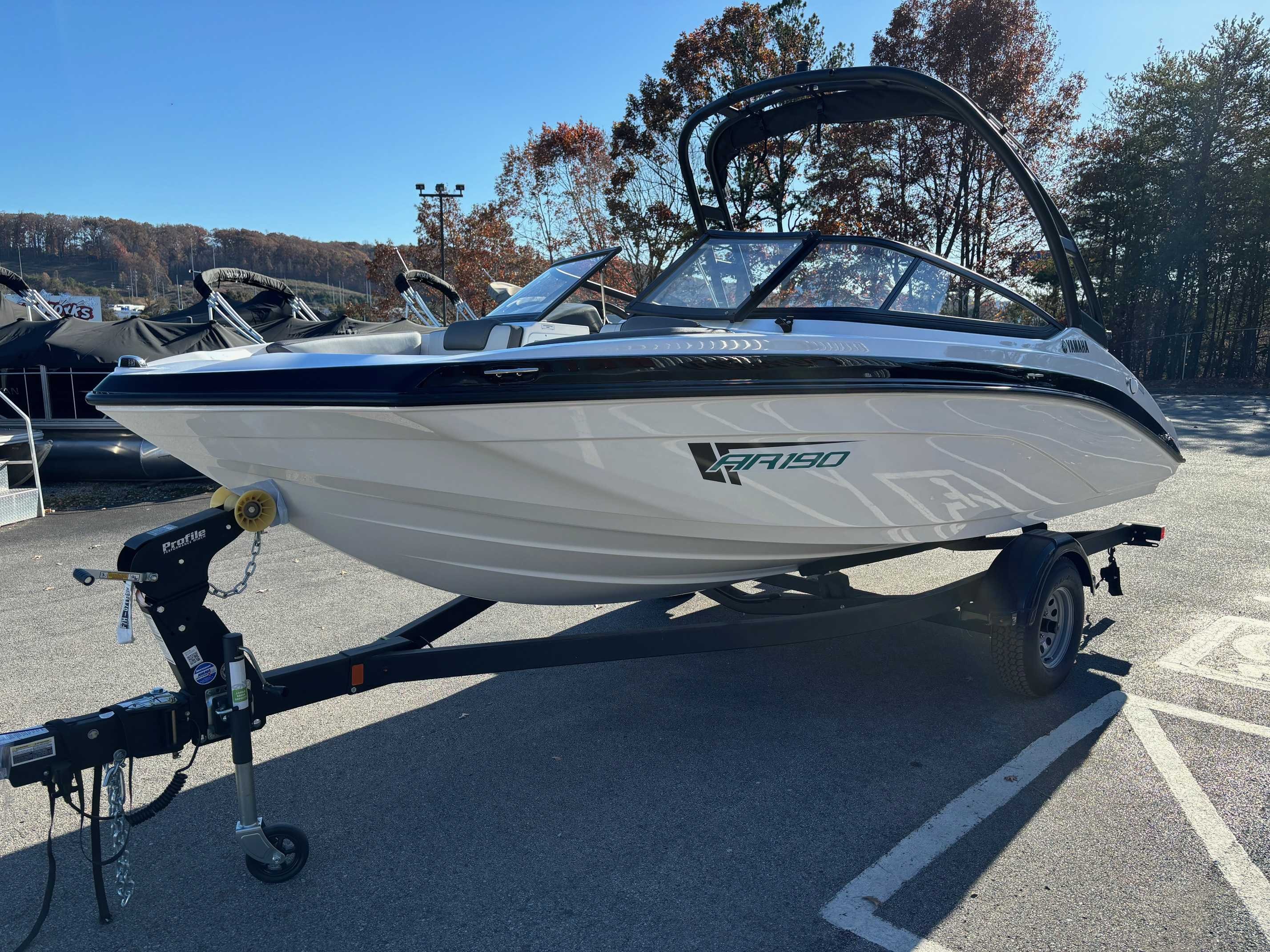 Yamaha Boats AR190