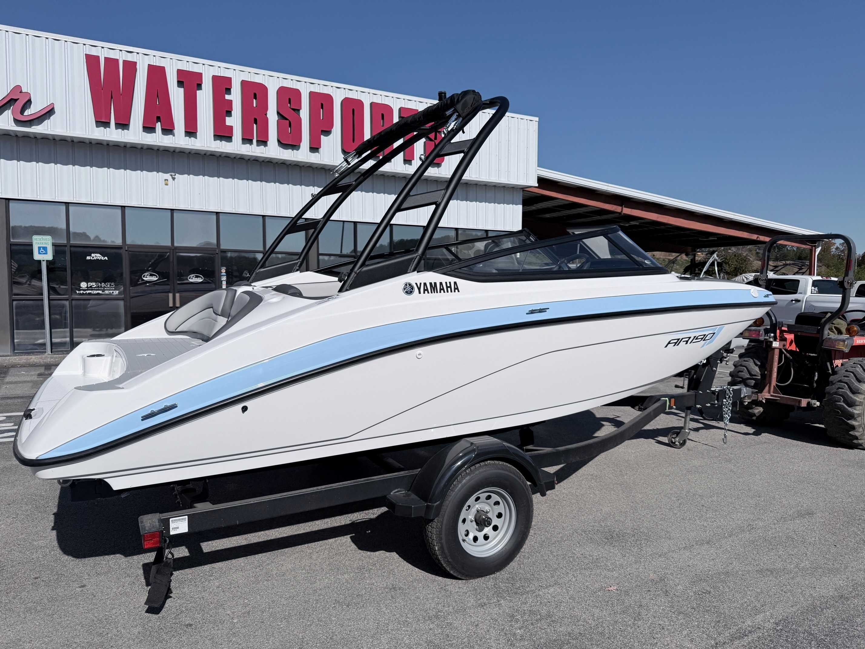 Yamaha Boats AR190