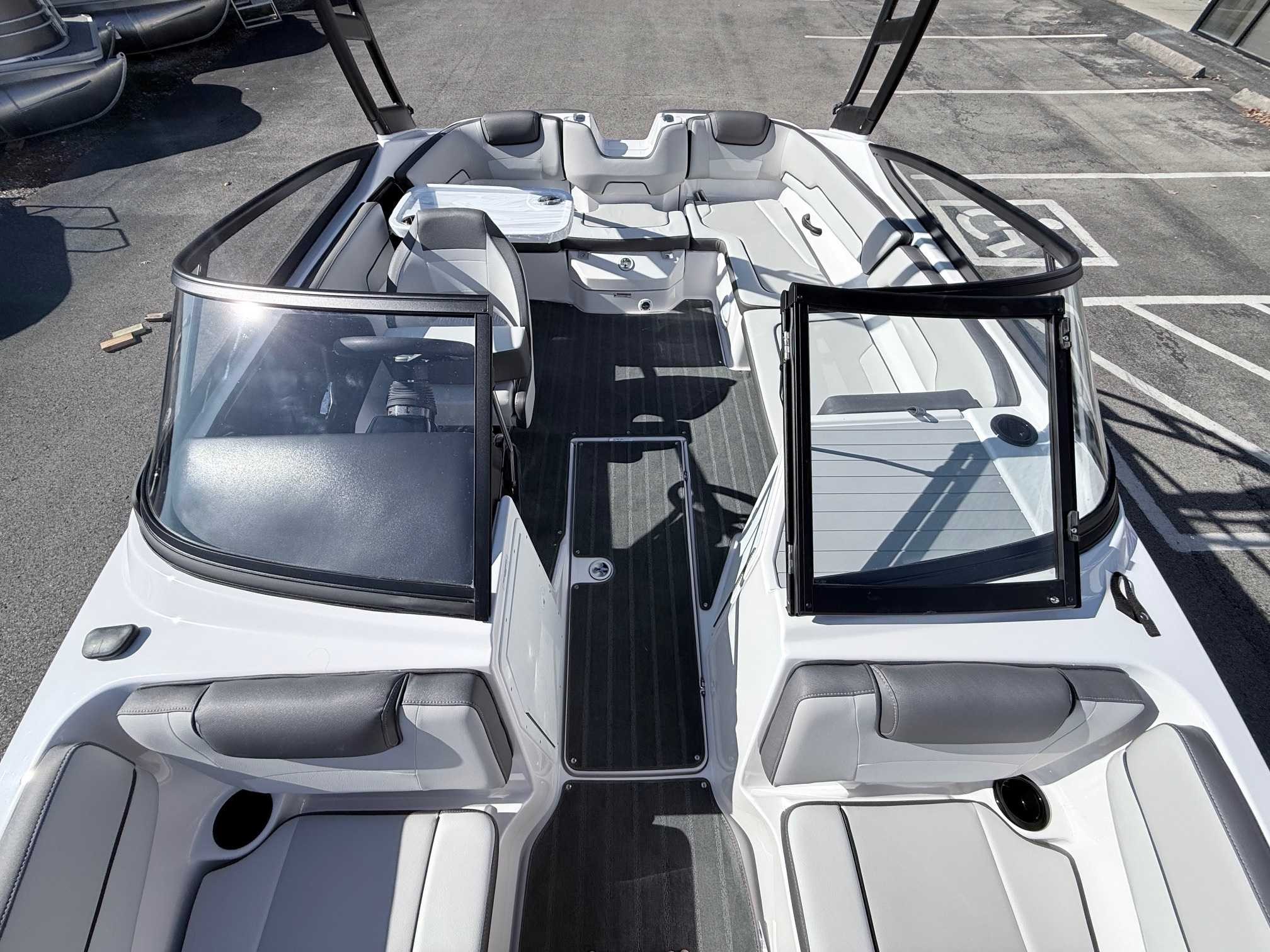 Yamaha Boats AR190