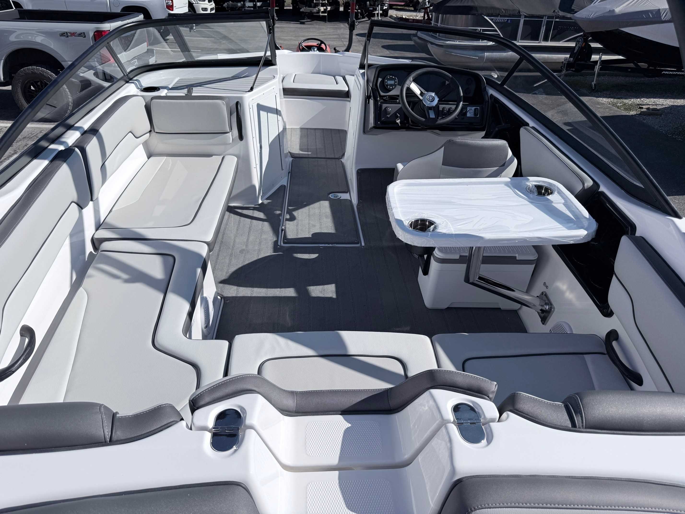 Yamaha Boats AR190