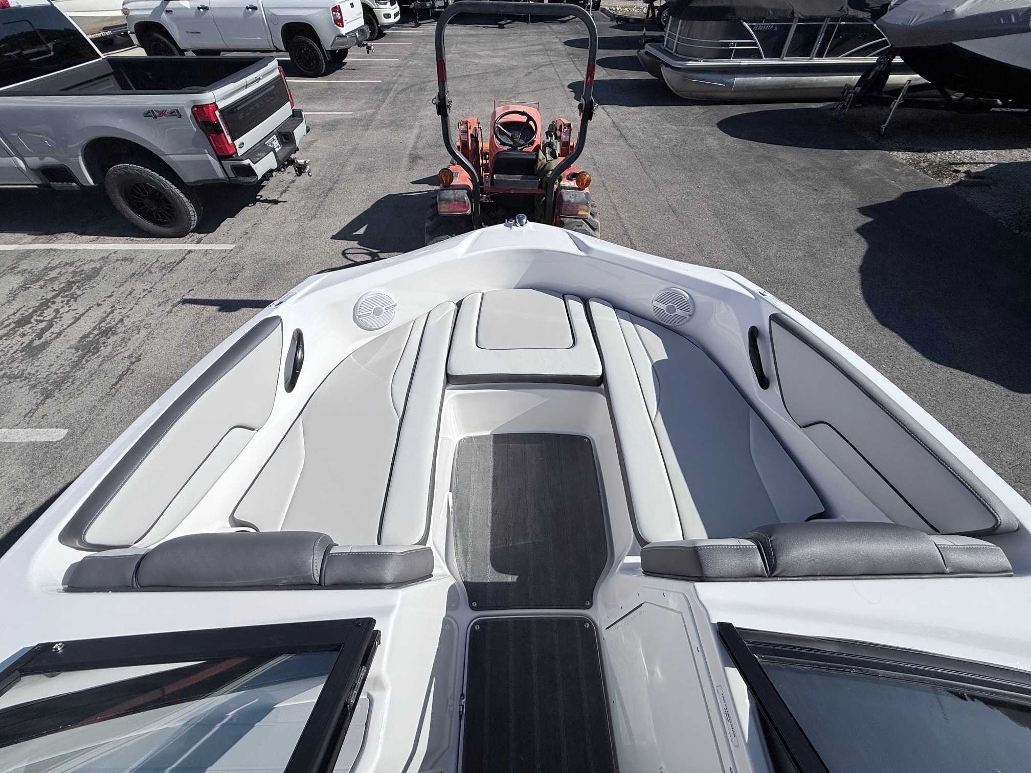 Yamaha Boats AR190