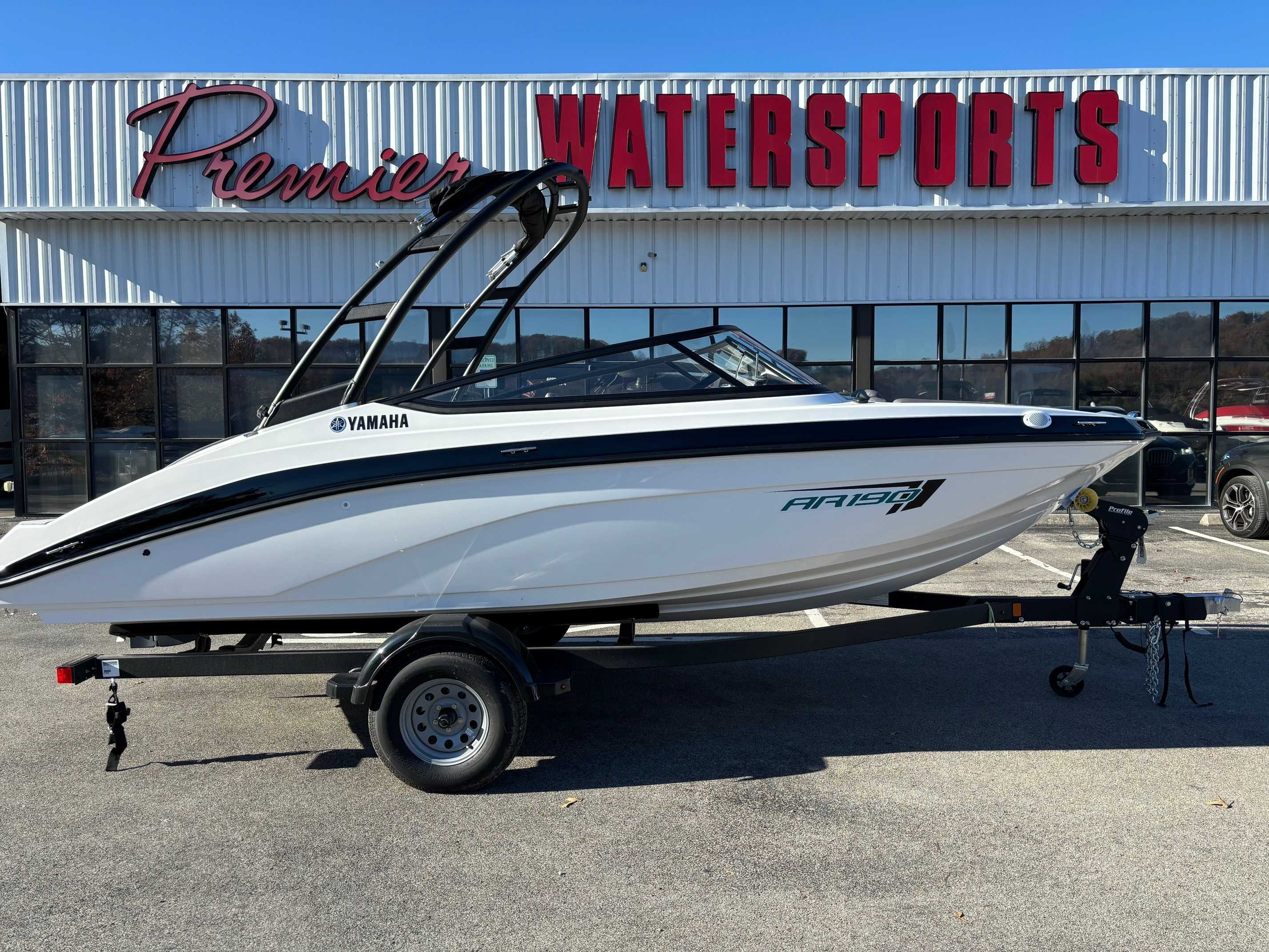 Yamaha Boats AR190