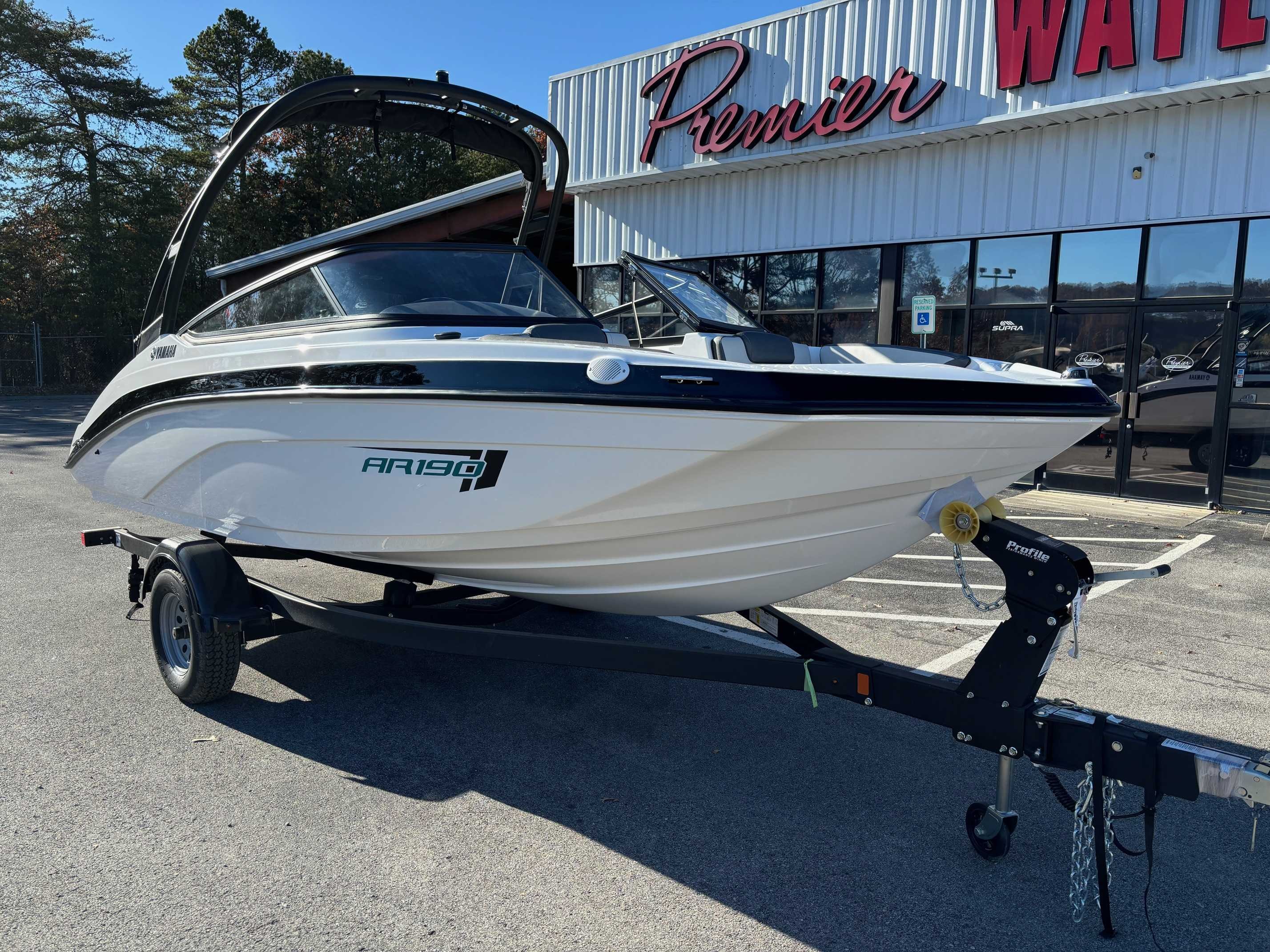 Yamaha Boats AR190