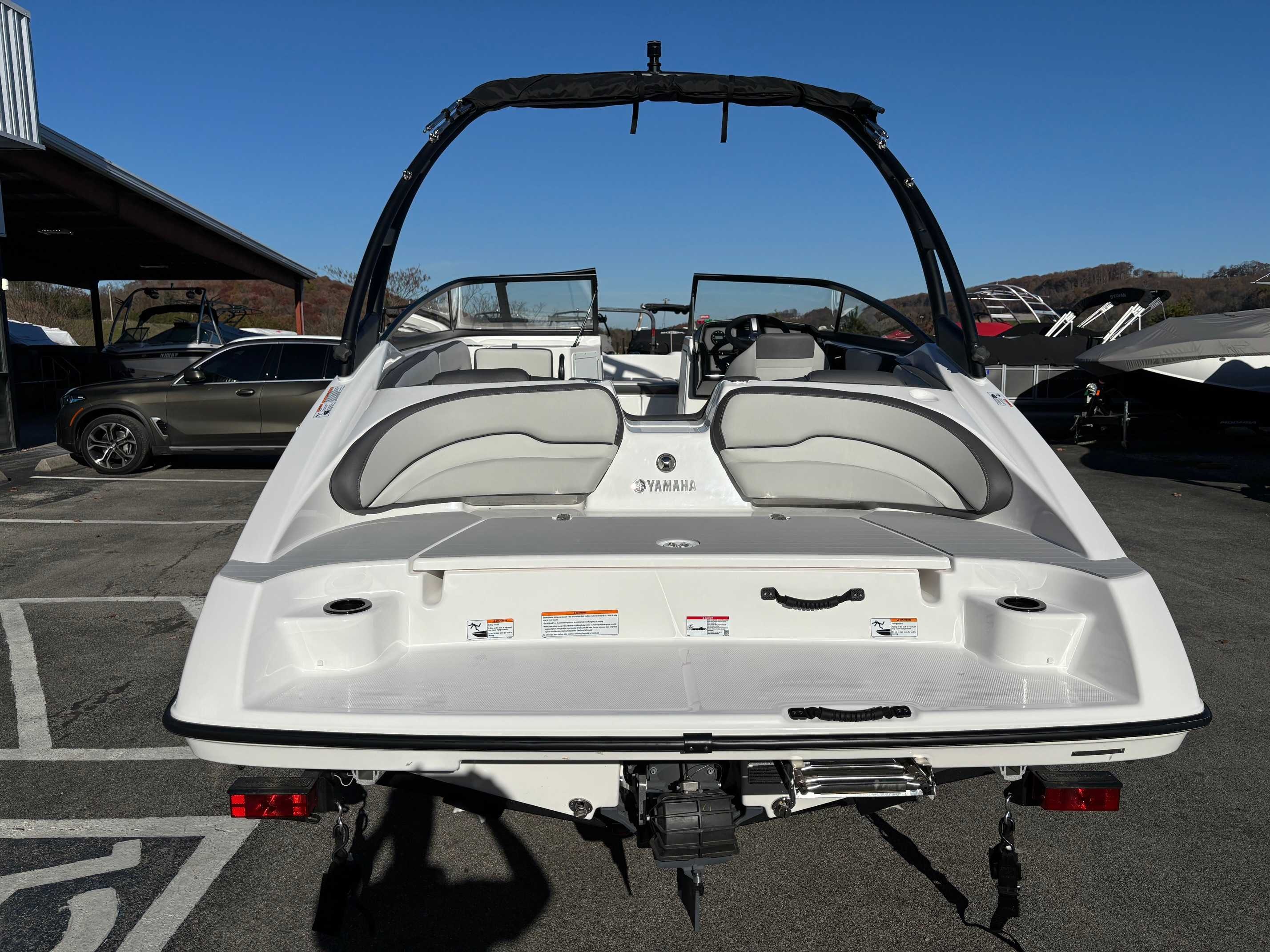 Yamaha Boats AR190